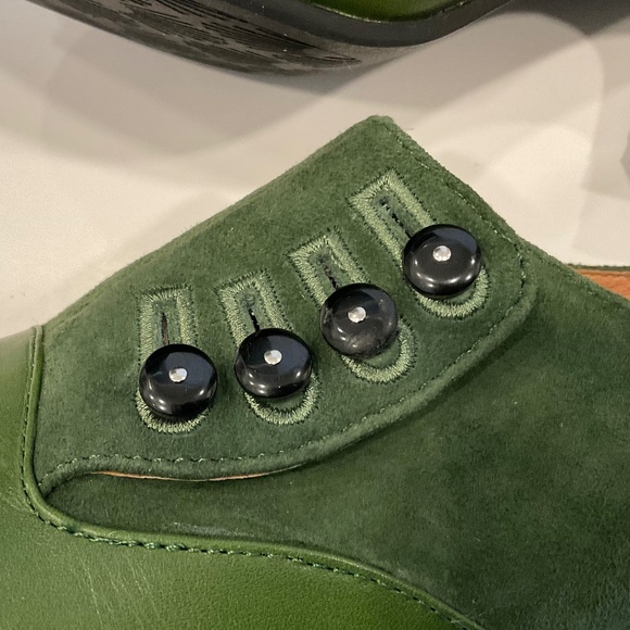 ROYAL VINTAGE Greta Reproduction 30’s/40’s Green Leather/Suede Heels Size 8.5 - Picture 8 of 13